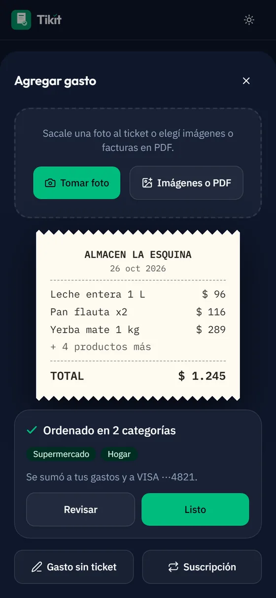 Resultado impreso como ticket: Almacén La Esquina, $ 1.245, «Ordenado en 2 categorías» (Supermercado y Hogar) y «Se sumó a tus gastos y a VISA ···4821».